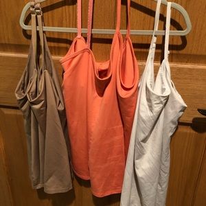 Lot of 3 tank tops, Built in Bra
